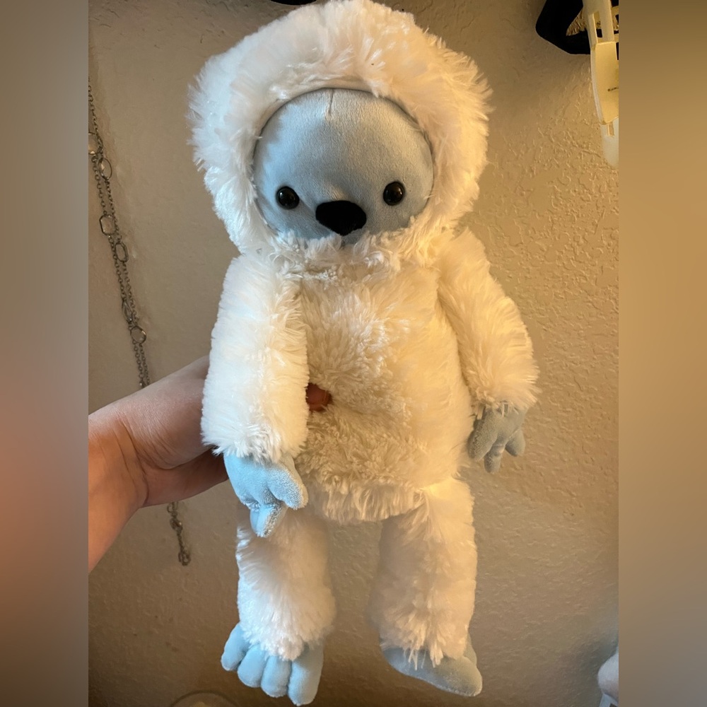 Scentsy Buddy Boris the Yeti